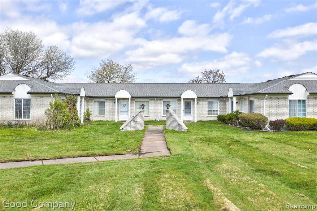 32832 Meadowbrook - Photo 1