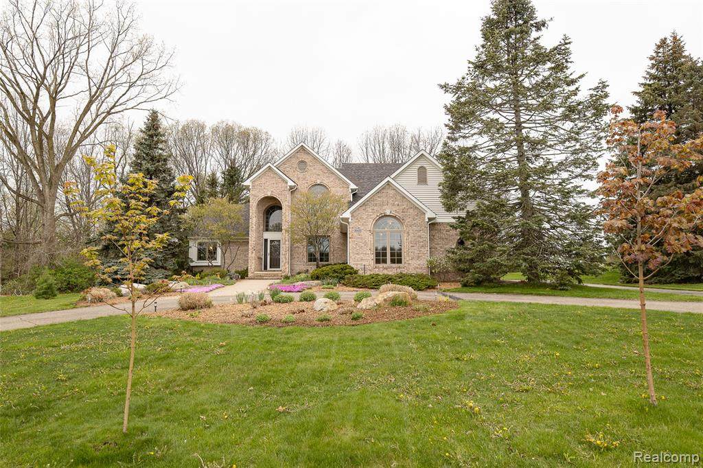 30425 Ridge - Photo 1