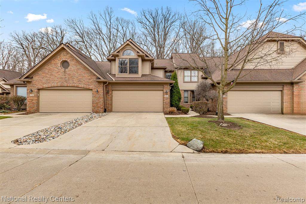 5303 Royal Vale - Photo 1