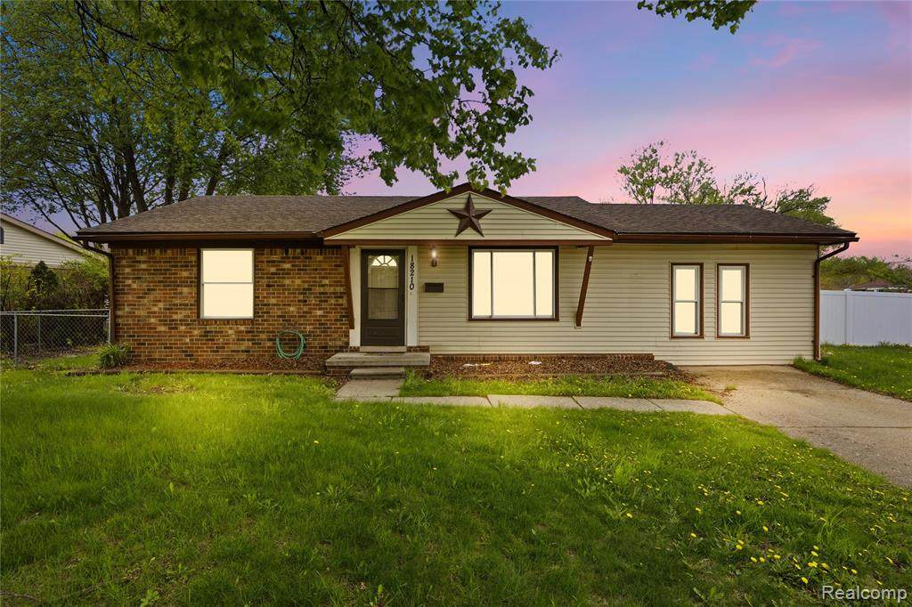 18210 Winwood - Photo 1