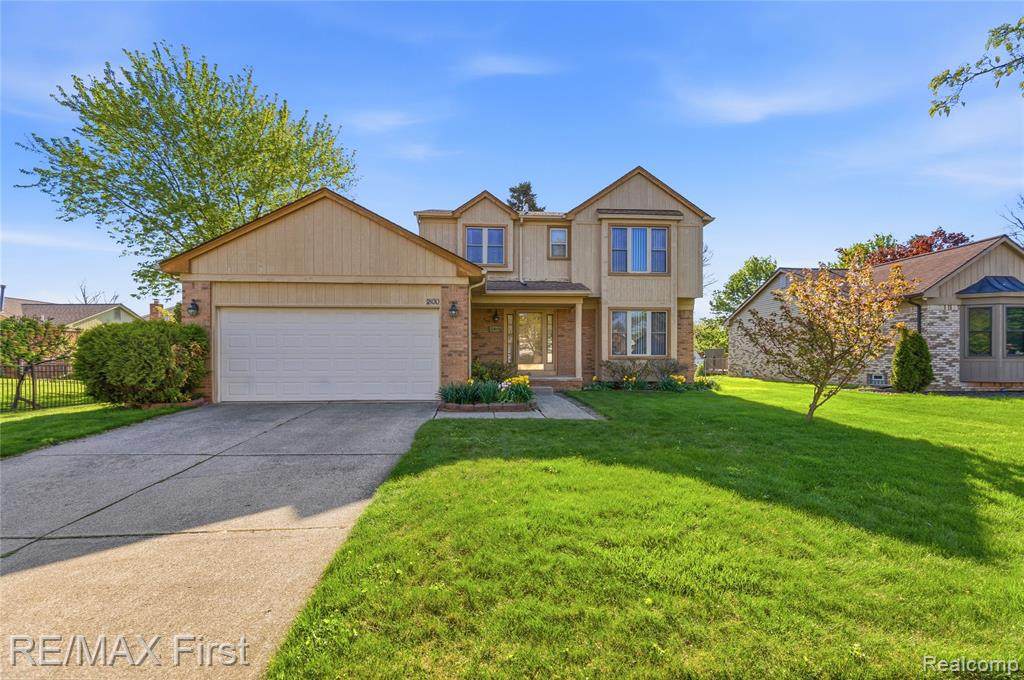 1800 Hillman - Photo 1