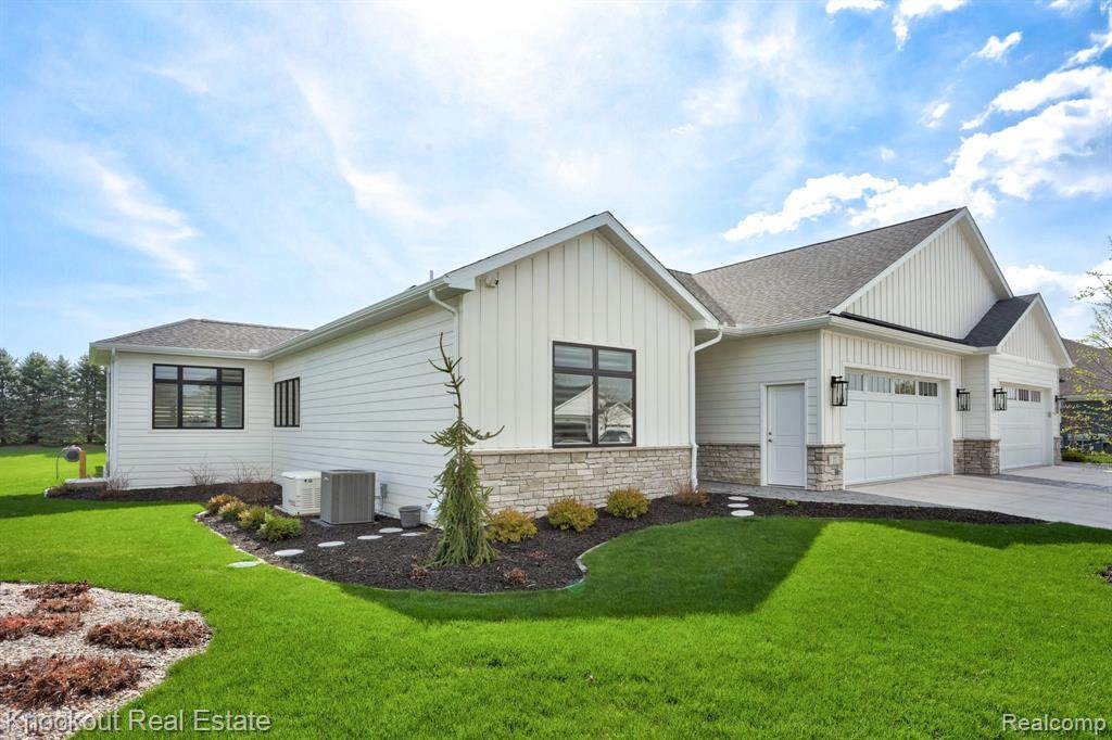 27 Hanover - Photo 1