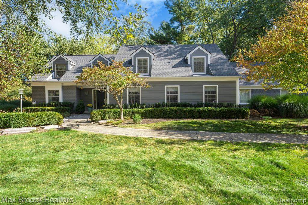 30800 Roberts - Photo 1