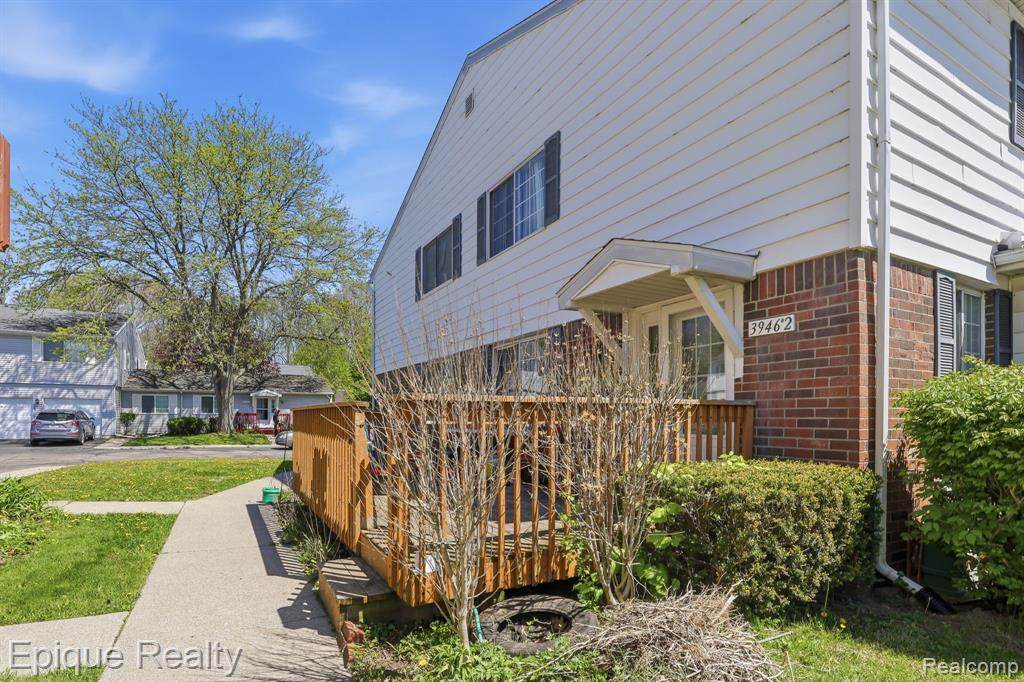 3946 Hunters Ridge - Photo 1