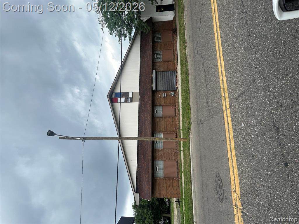 2454 Puritan - Photo 1