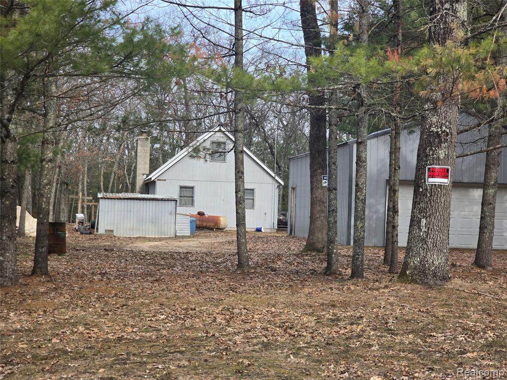 9027 Lost Pine - Photo 1