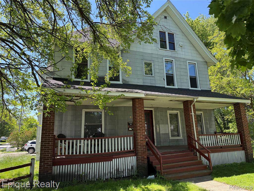 804 Court - Photo 1