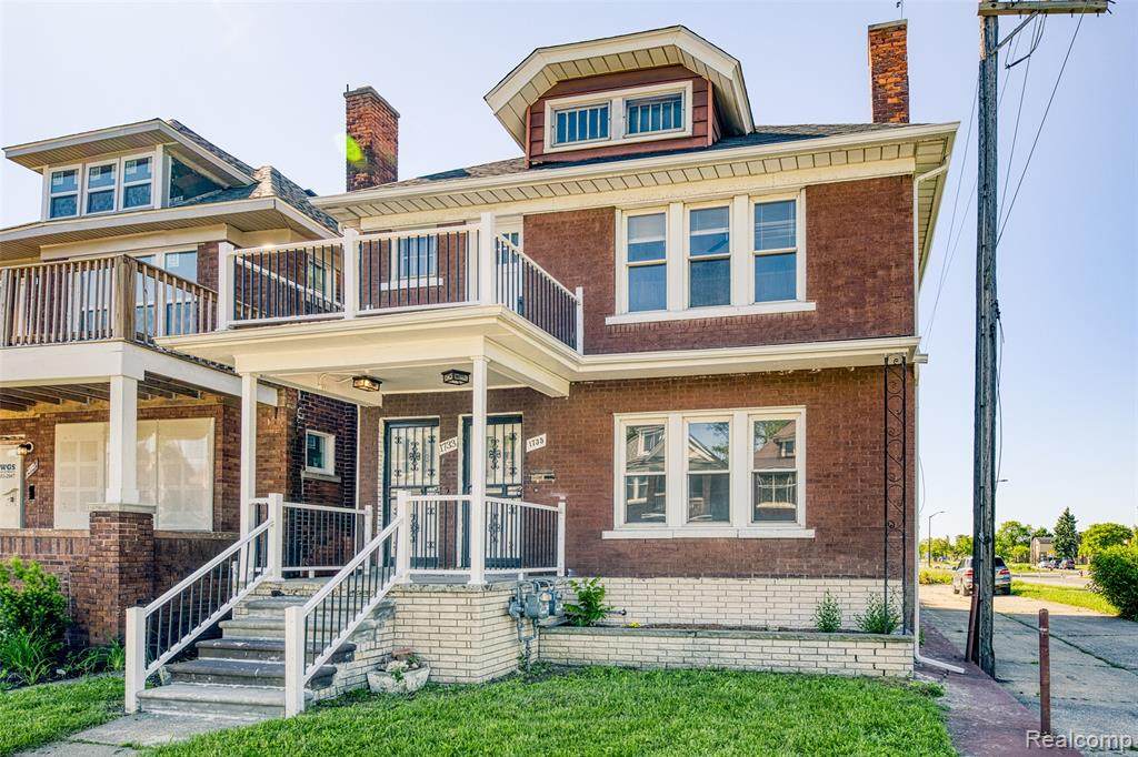 1735 Clairmount - Photo 1