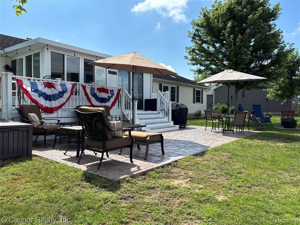 575 Blue Lake - Photo 1