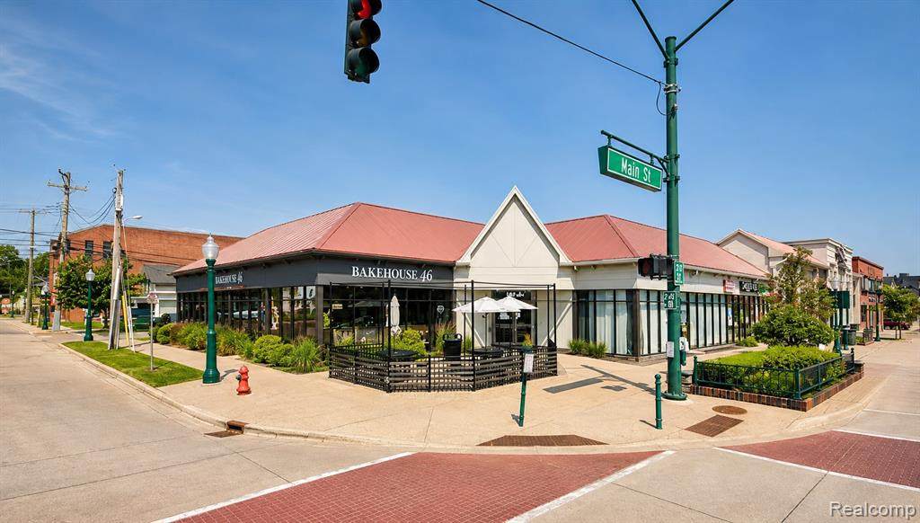 205 Main - Photo 1