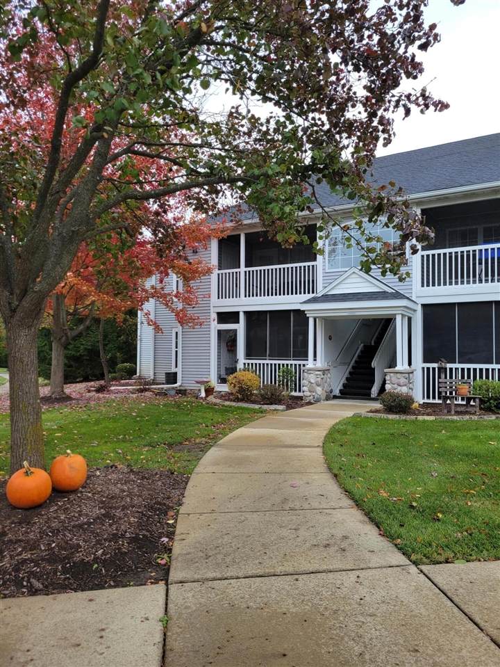 860 Barrington Circle - Photo 1