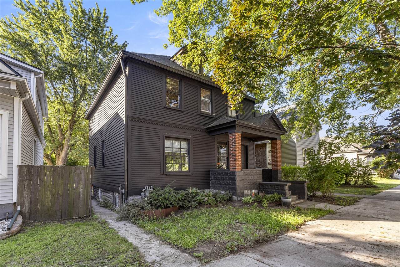 8173 Lafayette - Photo 1