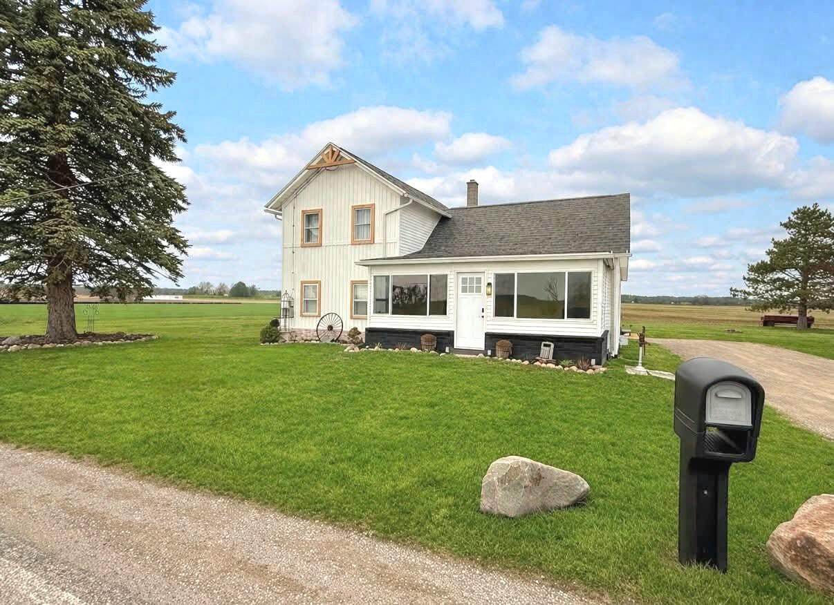 6584 Holloway - Photo 1