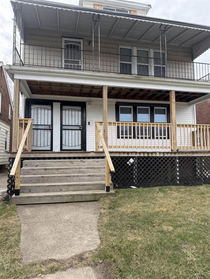 13892 Fordham - Photo 1
