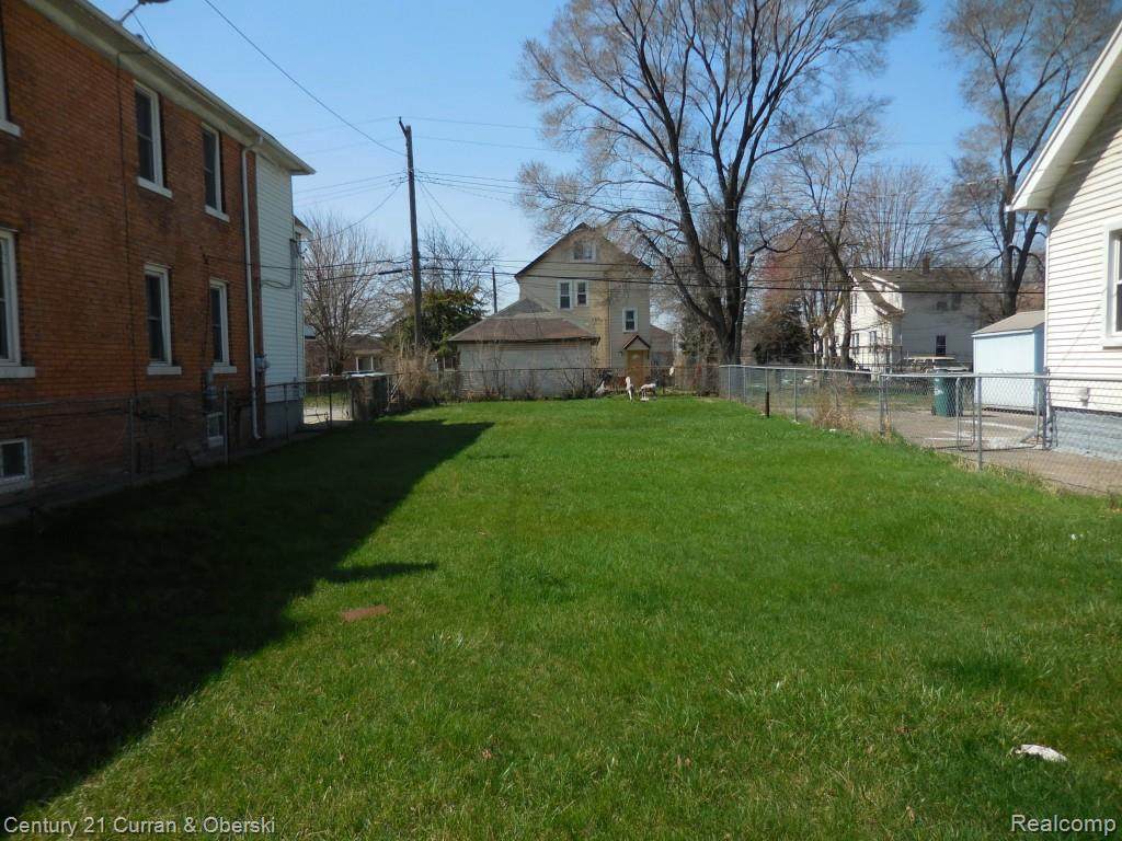 1715 Salina - Photo 1