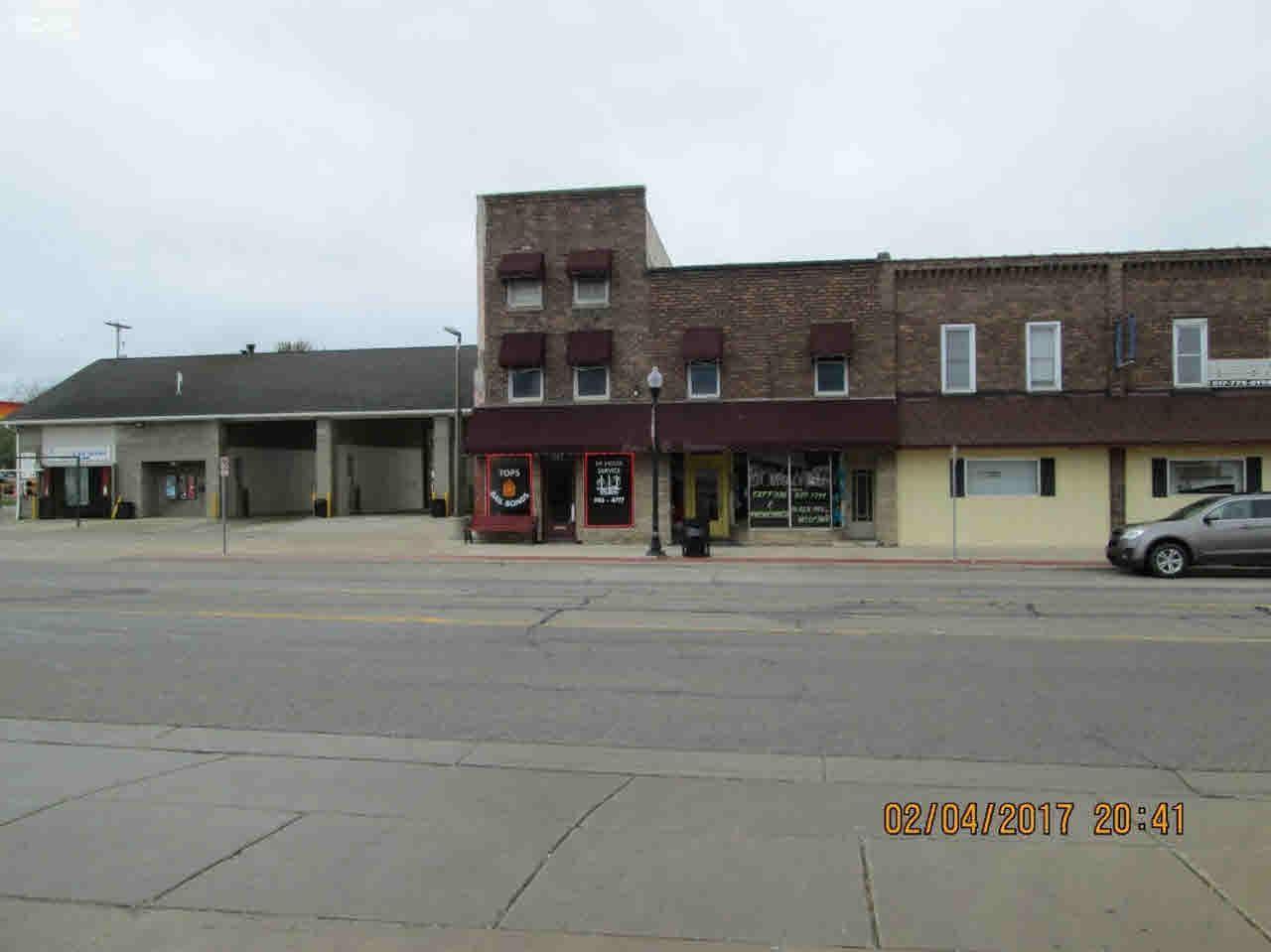 111 Shiawassee Street - Photo 1