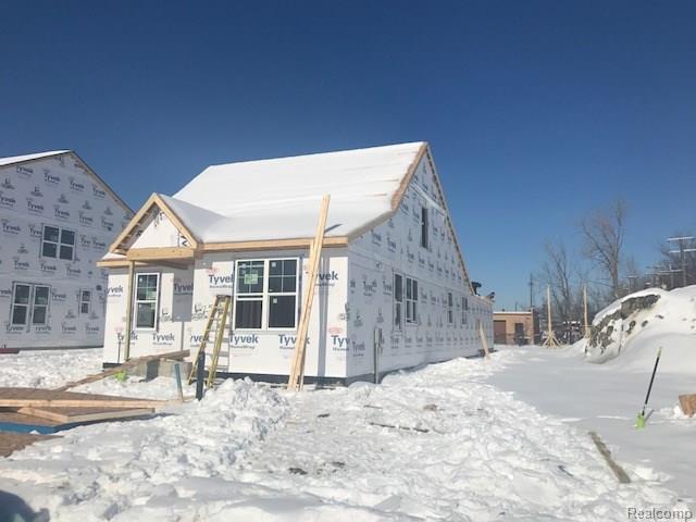 2560 Massoit - Photo 1