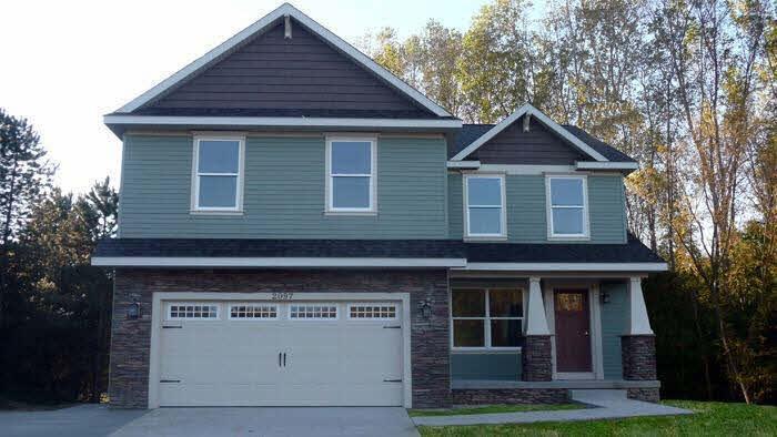 700 Hillside - Photo 1