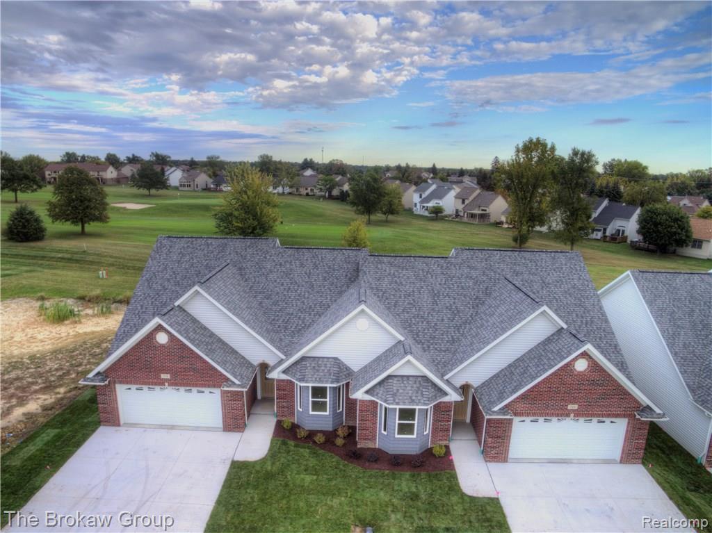 316 Devonshire Dr - Photo 1