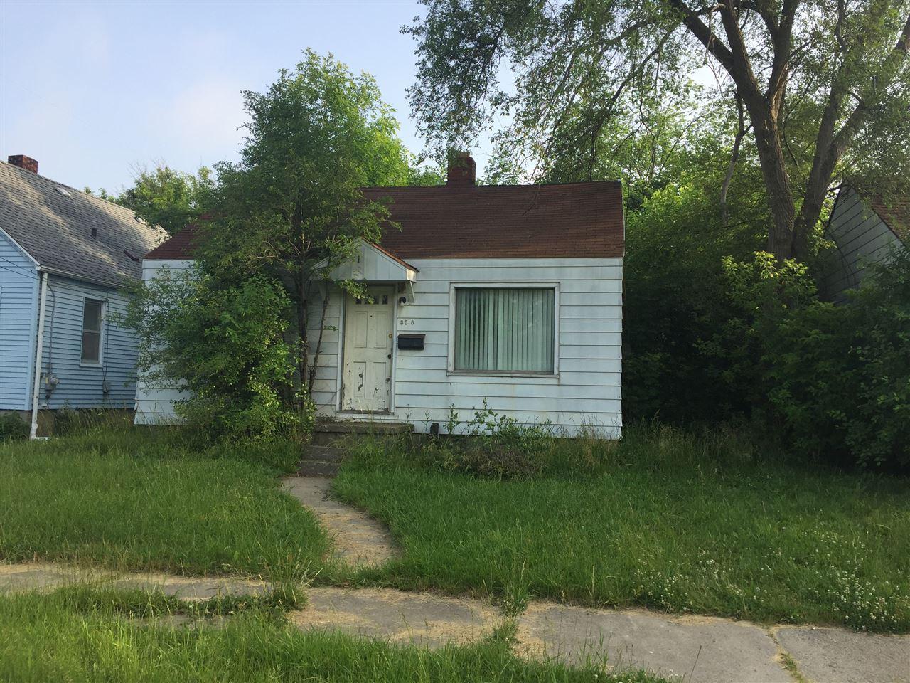 3518 Larchmont - Photo 1