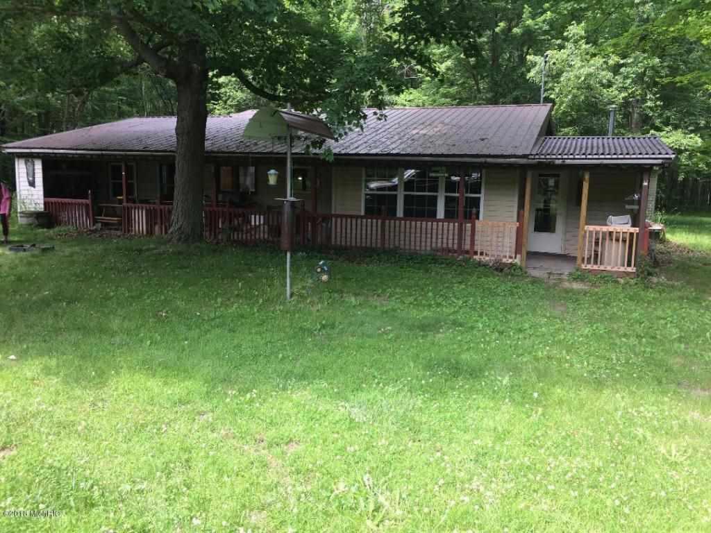 6358 Taft - Photo 1