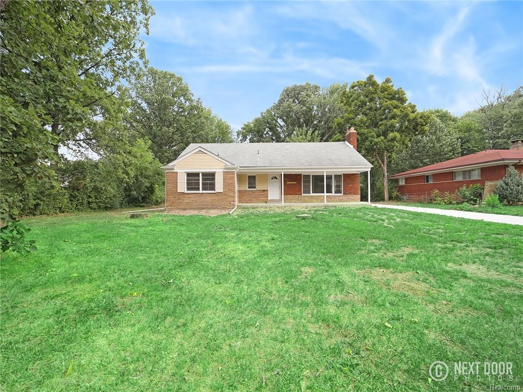20309 Woodcrest St - Photo 1