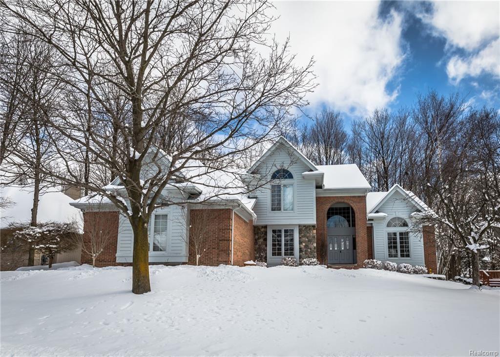 27190 Pembridge Ln - Photo 1