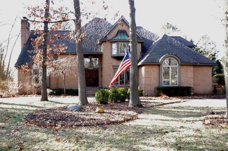 5975 Seville Cir - Photo 1