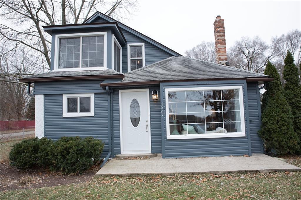 1203 Oakley Park Rd - Photo 1