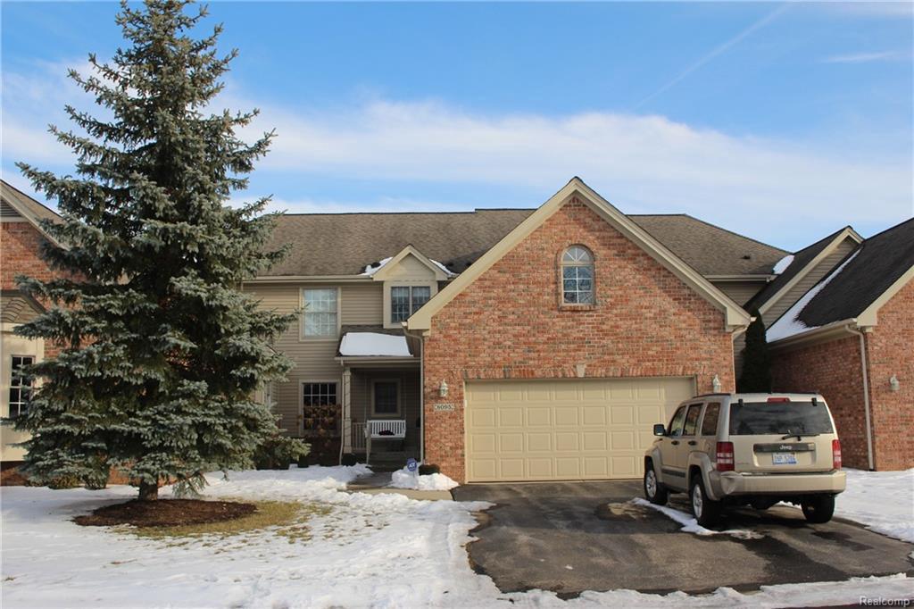 8095 Woodstone Crt - Photo 1