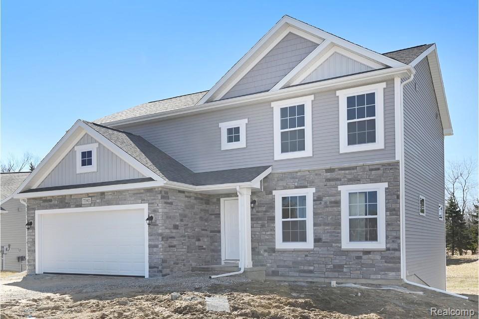7392 Pine Tree Crt - Photo 1