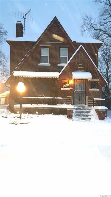 9576 Grandmont Ave - Photo 1