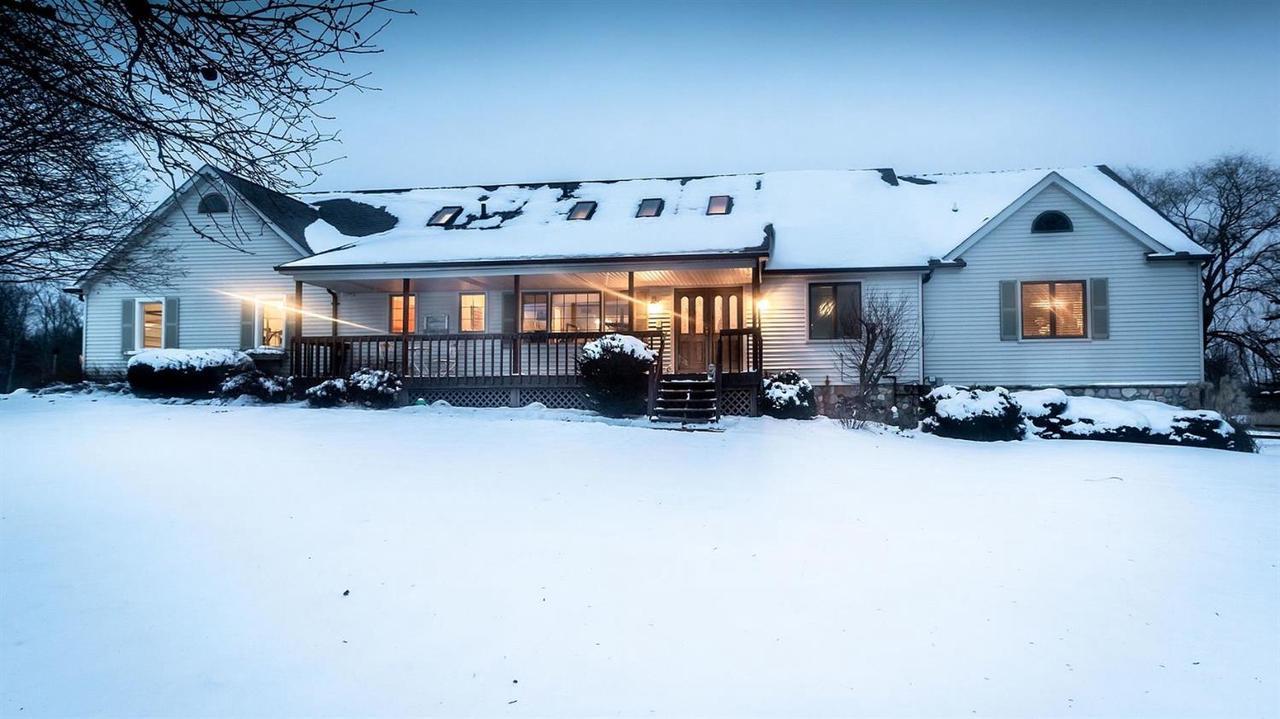 6902 Loper Dr - Photo 1