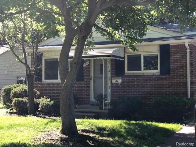 1203 Cedarhill Dr - Photo 1