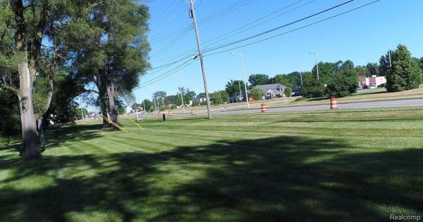 8850 Hall Rd - Photo 1