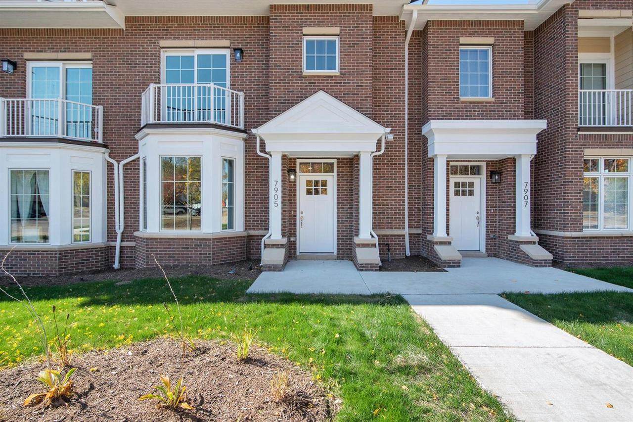 7905 Grand Street - Photo 1