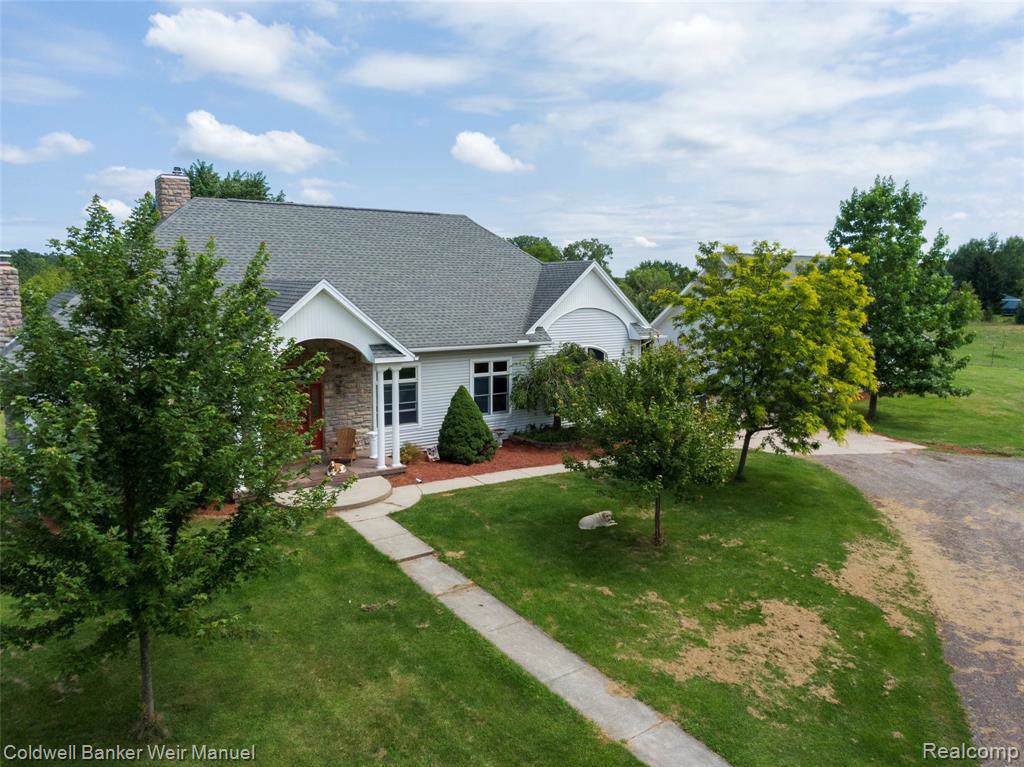 3966 Loves Creek Dr - Photo 1