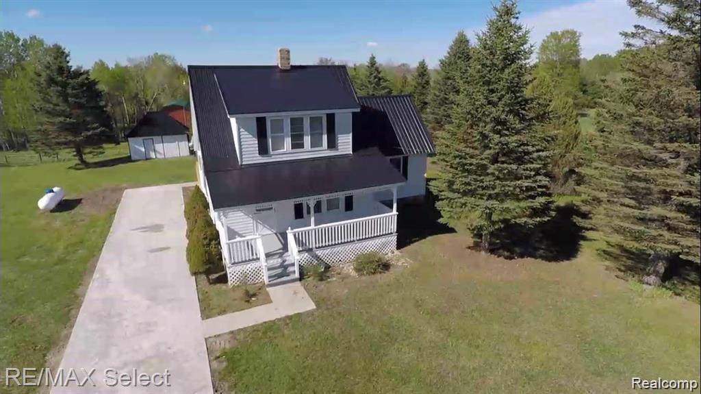 6692 Tower Rd - Photo 1