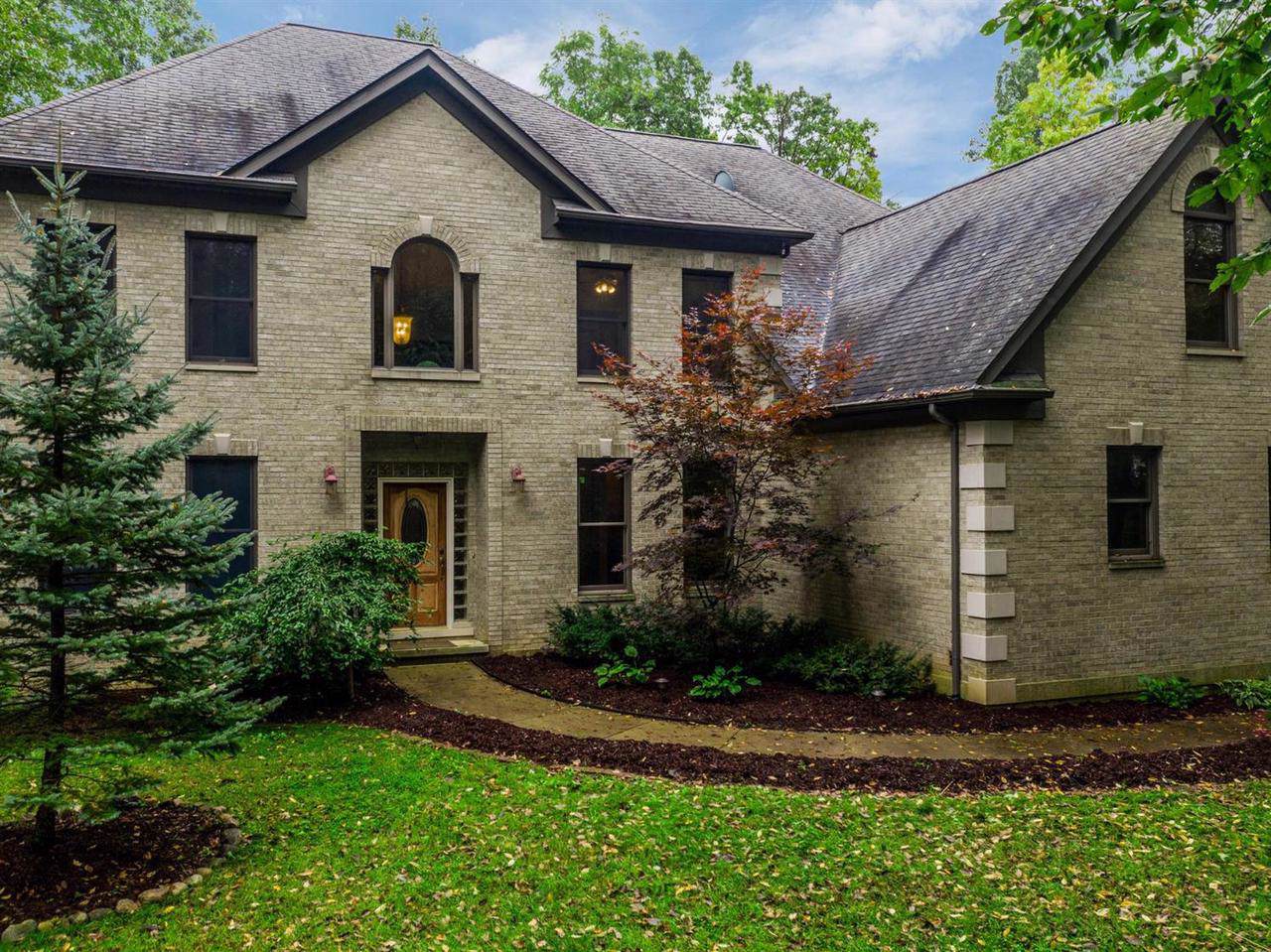 7856 Poplar Dr - Photo 1