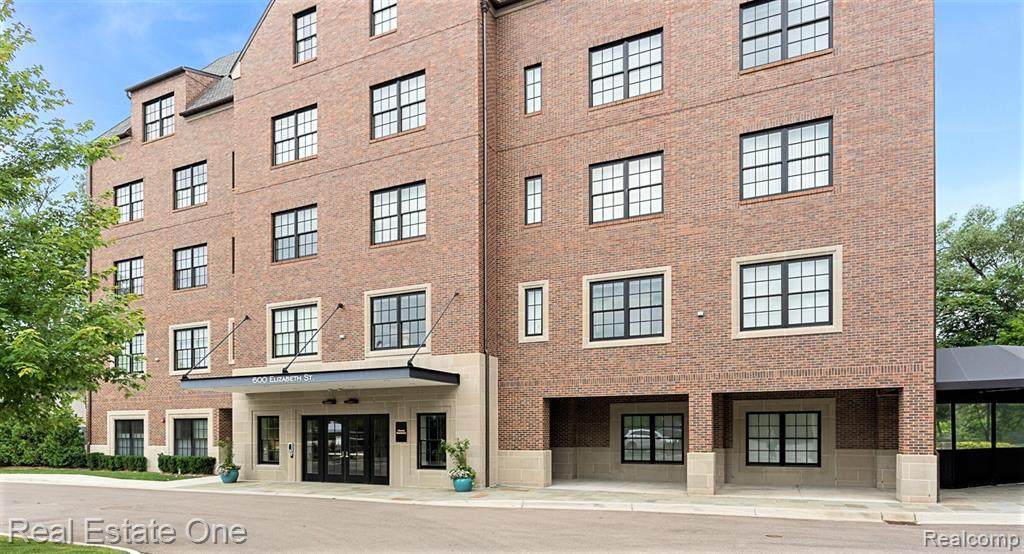 600 Elizabeth Street - Photo 1