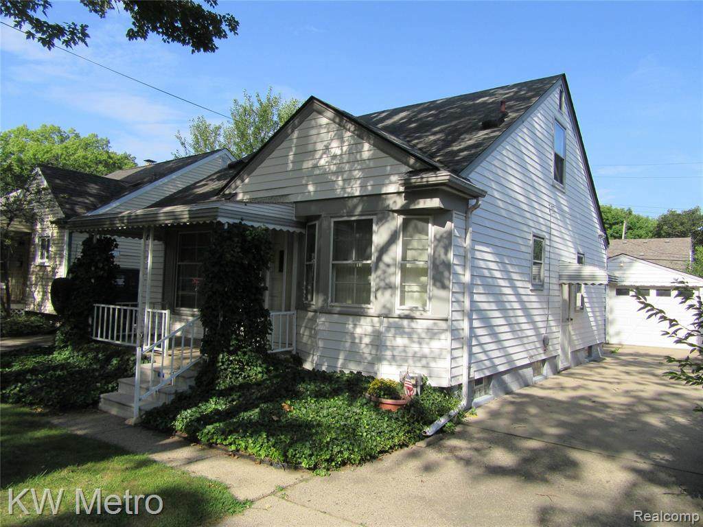1830 Ardmore Ave - Photo 1