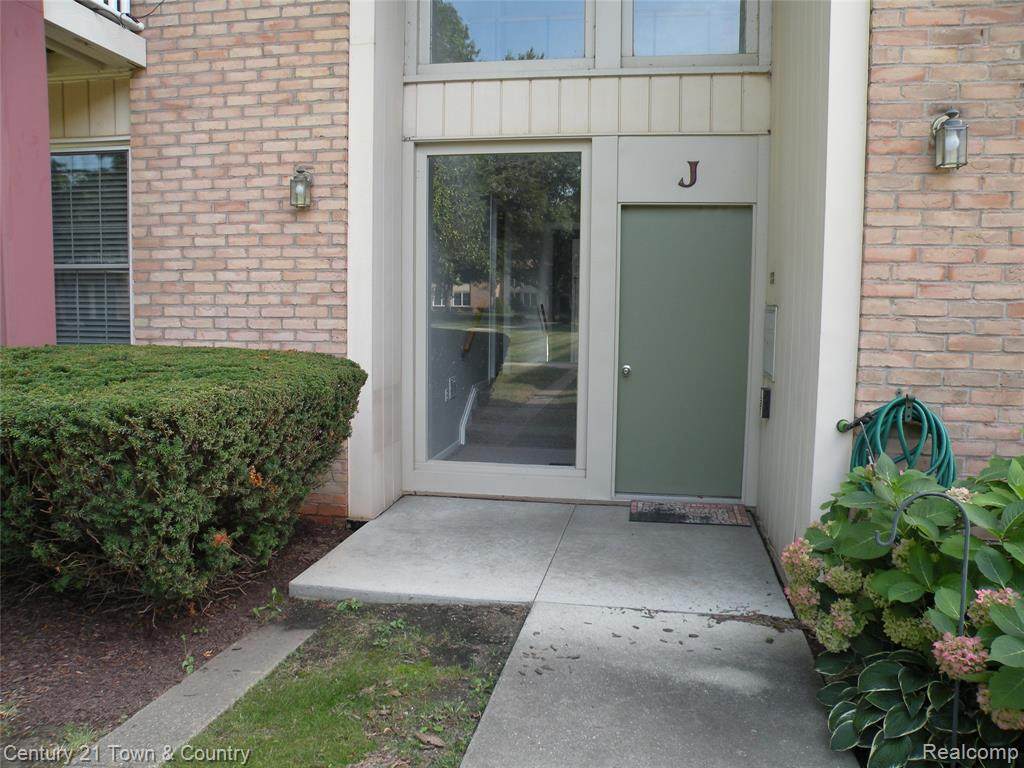 1199 Sheldon Rd # J-69 - Photo 1