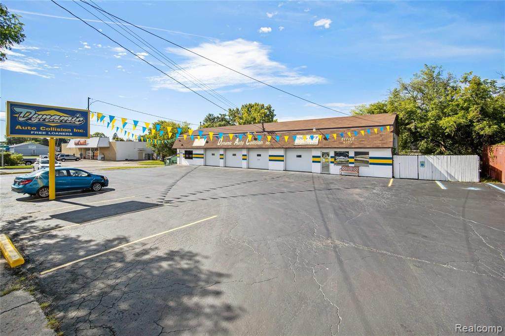4356 Saginaw - Photo 1