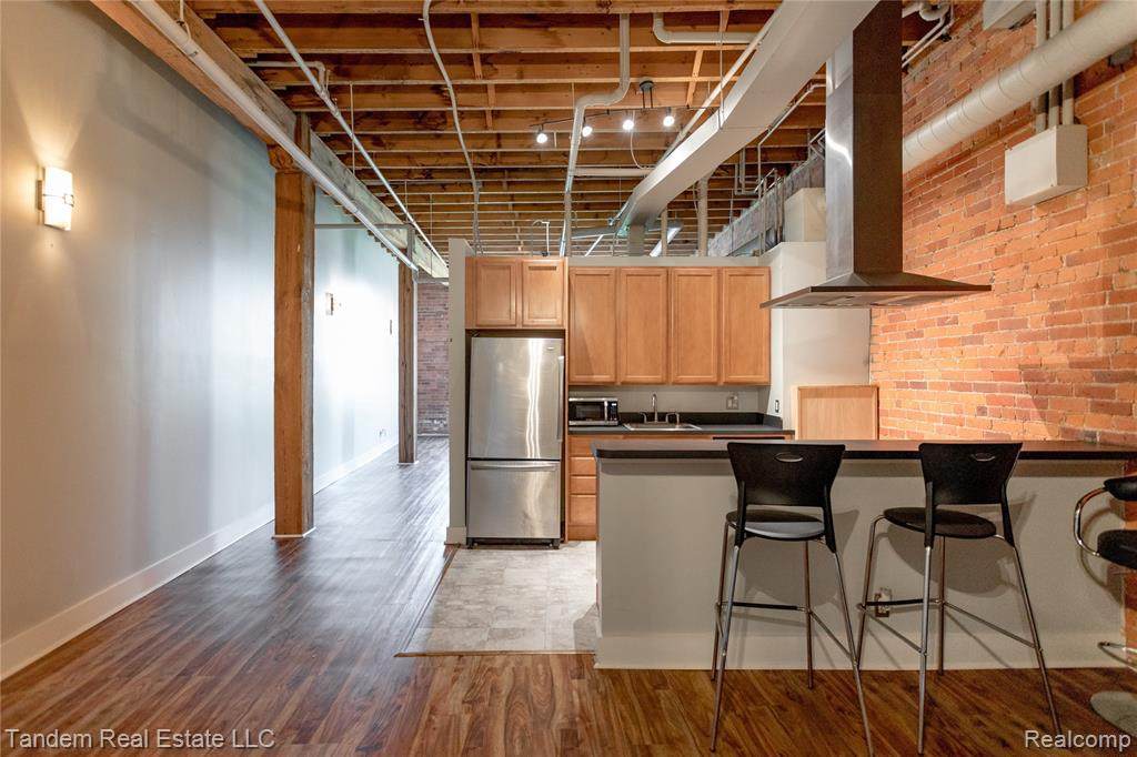 6533 Jefferson Ave # 29/109J - Photo 1
