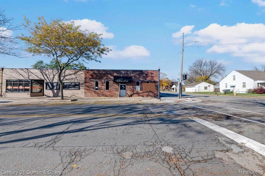 3700 Monroe - Photo 1