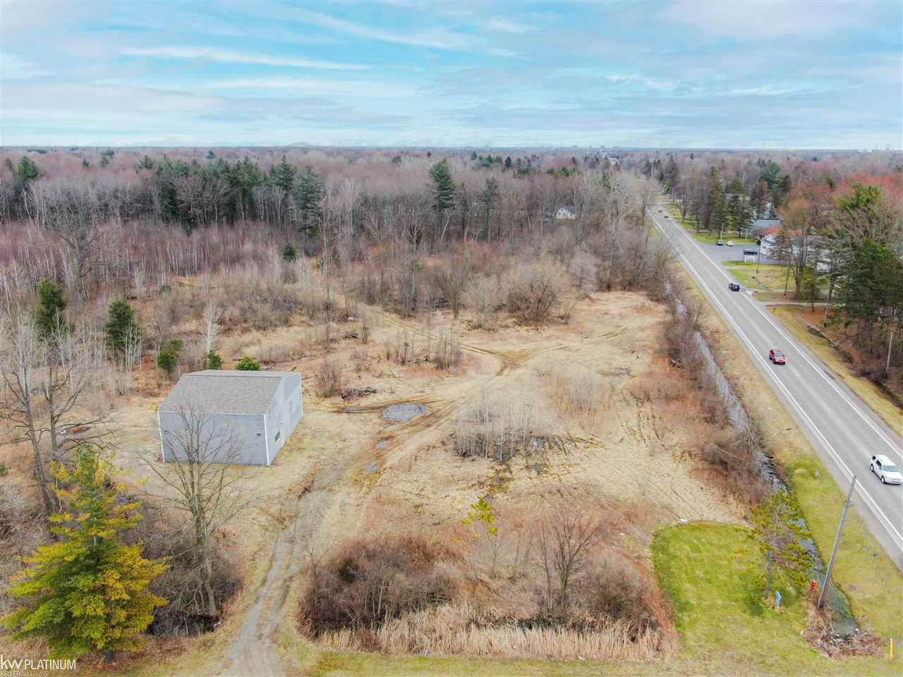 4380 Lapeer Road - Photo 1