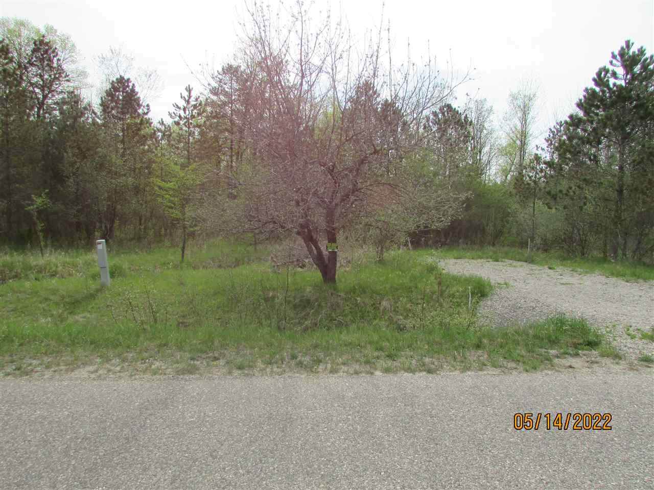 73 Knights Way - Photo 1