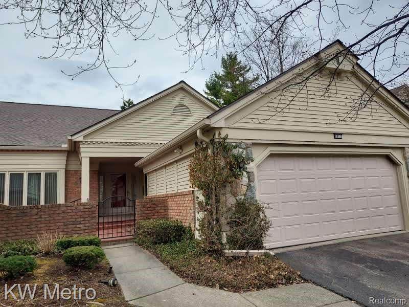6911 Pebble Park - Photo 1