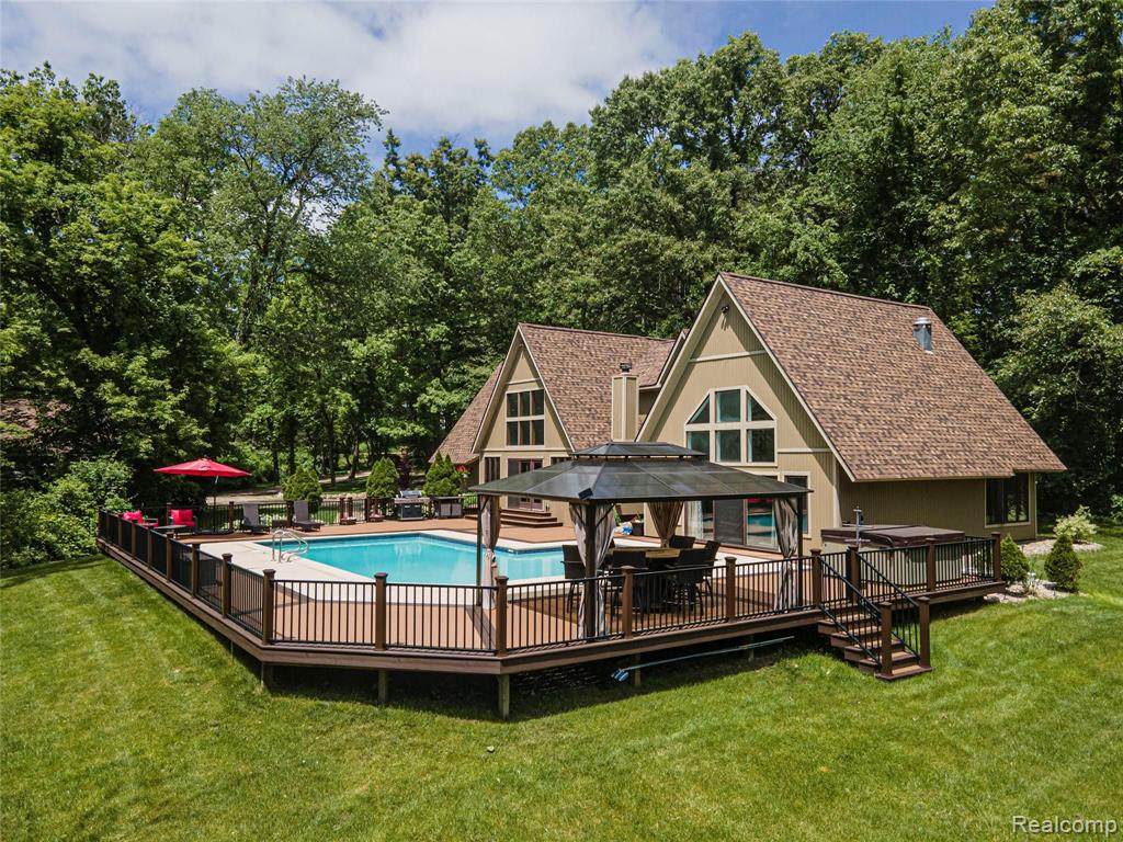 5935 Ellis - Photo 1