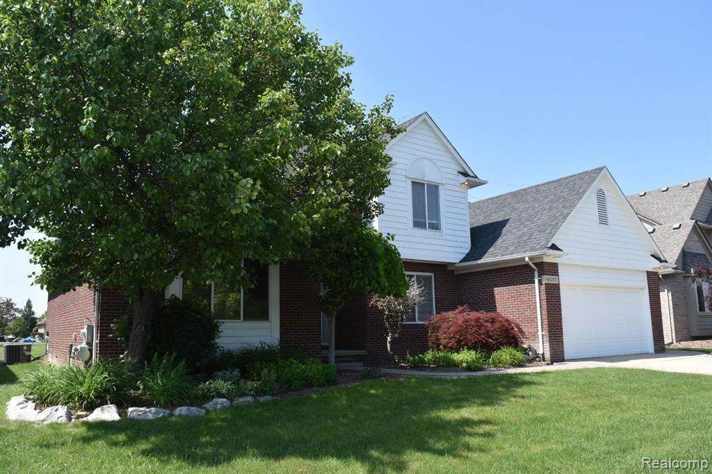 48207 Lamplighter - Photo 1